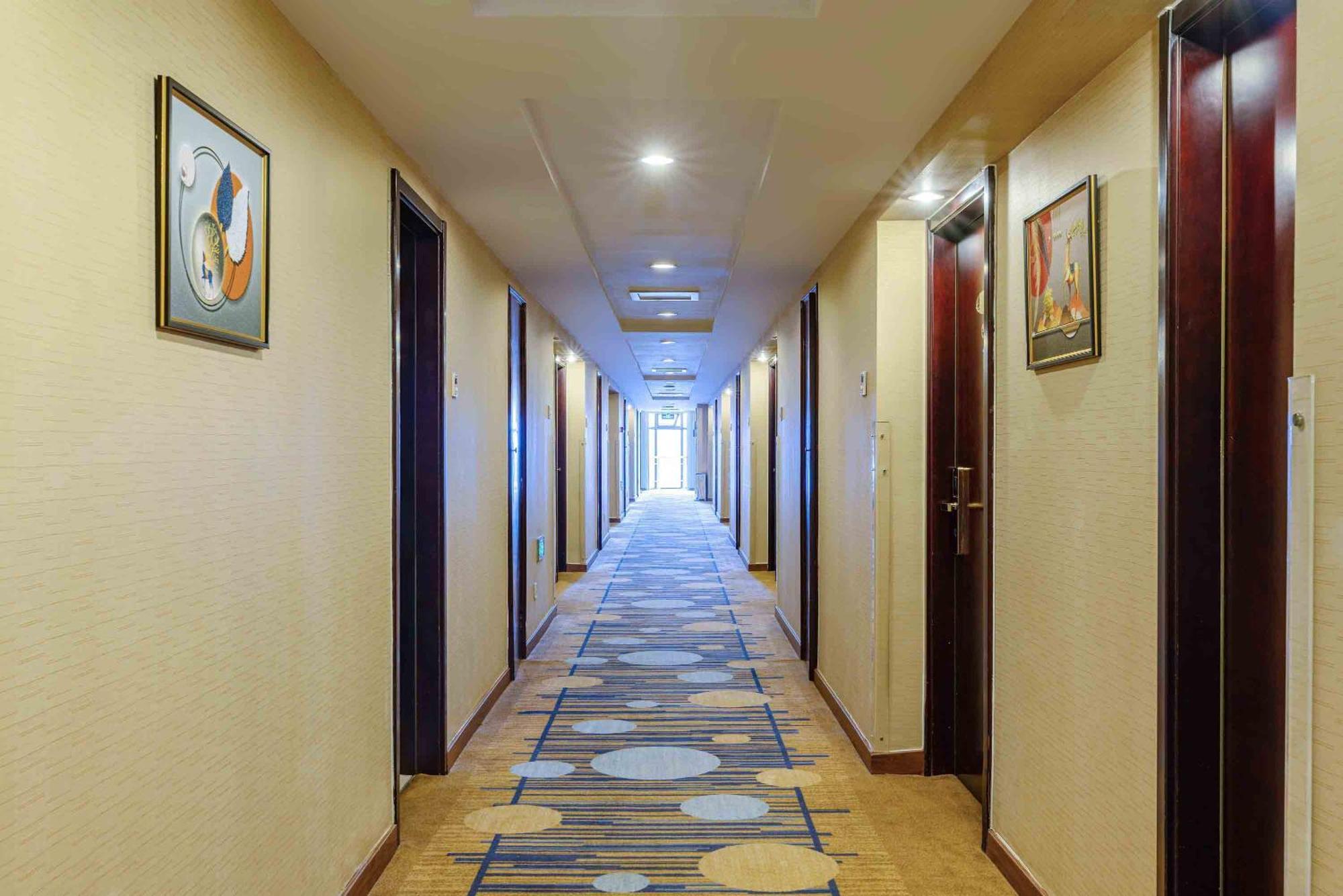 Beijing Hepingli Hotel Экстерьер фото